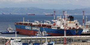 A tanker gets moored at oil terminal kozmino near nakhodka