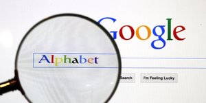 Alphabet renoue avec la croissance, les annonceurs reviennent sur google