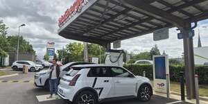 Ce vendredi 6 juin, TotalEnergies présentait la première station de recharge entièrement électrique de la région, à Dijon.