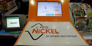 Compte-nickel lance une nouvelle carte et confirme ses objectifs