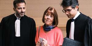 Gisèle Pelicot aux côtés de ses avocats, Me Babonneau (à droite) et Me Camus (à gauche) au tribunal d’Avignon, le 16 septembre.