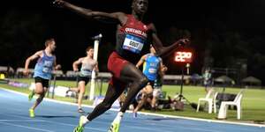 Gout Gout aprEs sa victoire au 100 mEtres des moins de 20 ans, en avril.