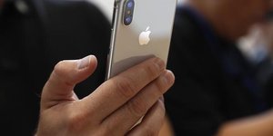 Iphone x: des courtiers optimistes apres les indications d'apple