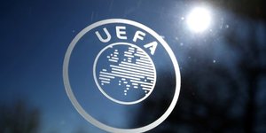 L'uefa reporte la finale de la ligue des champions et de l'europa league