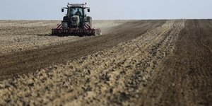 La droite demande un plan d'urgence pour l'agriculture