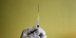 Le gouvernement interpelle sur les vaccins pour enfants