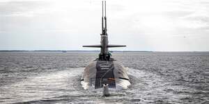 Le sous-marin lanceur d& 39 engins USS Wyoming SNLE 742 de classe Ohio dEbarque A la base navale de Norfolk, en Virginie, pour soutenir la confErence des commandants de composante de l& 39 USSTRATCOM, le 2 fEvrier 2024.