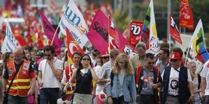Les fonctionnaires appeles a la greve le 10 octobre