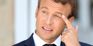 Macron ne convainc pas pour reformer le code du travail