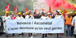 Manifestation de salariEs de NovAsco, jeudi 4 septembre A Hagondange Moselle .