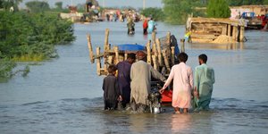 Pakistan: au moins 10 milliards de dollars de pertes a cause des inondations