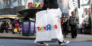 Toys 'r' us va fermer 20% de ses magasins aux usa