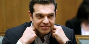 Tsipras favorable a l'idee de paris de lier dette et croissance