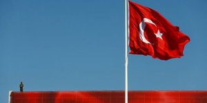 Une centaine de colonels promus en turquie