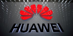 Washington va prolonger les exemptions accordees a huawei, selon des sources
